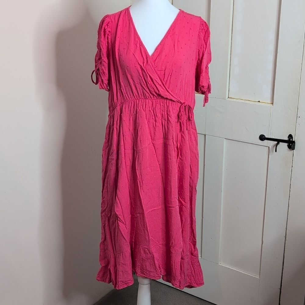 Torrid size 1/14-16/1X Pink Midi Swiss Linen Surplice Dress